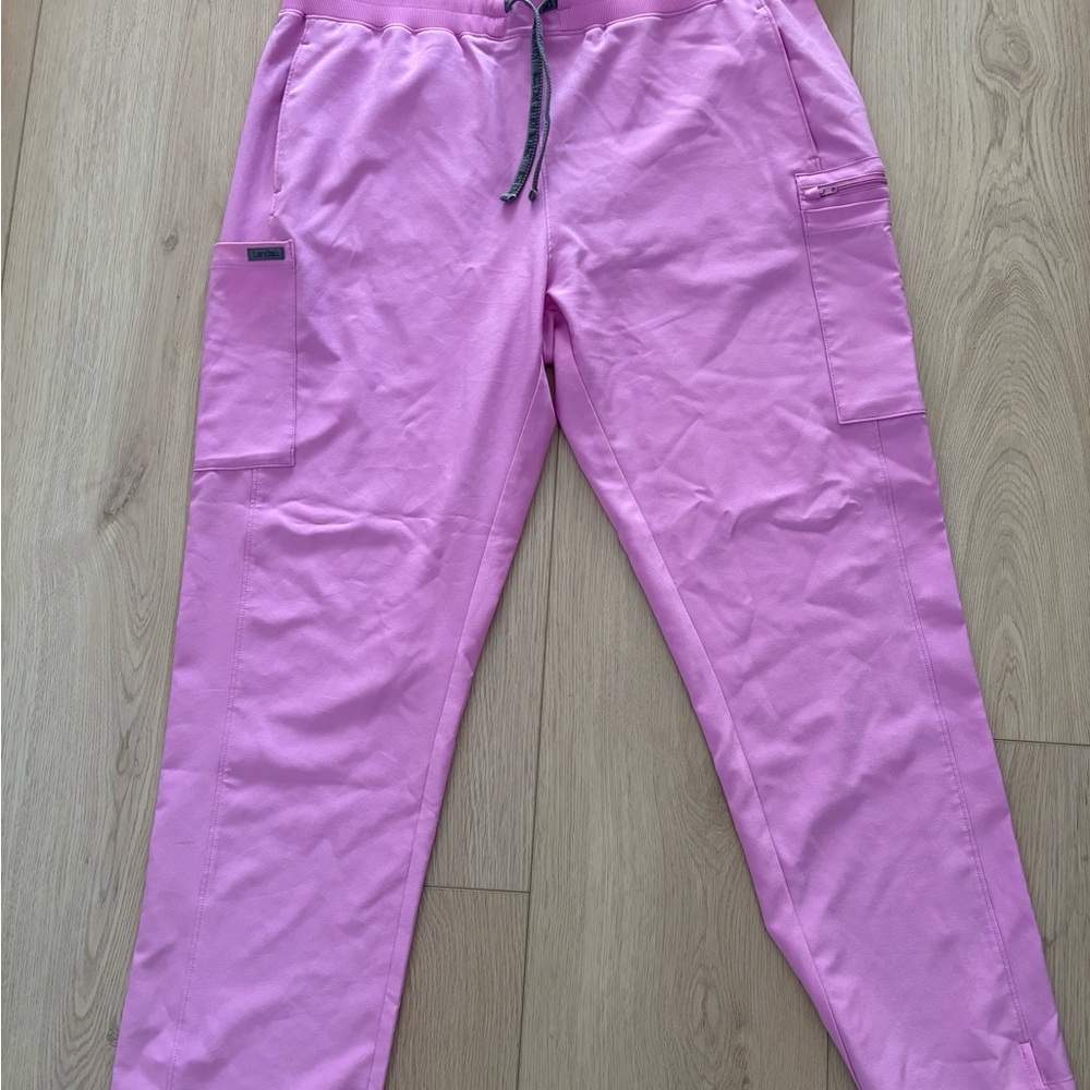 Pink Scrub Set - Picture 2 of 7